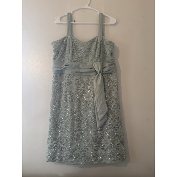 R&M Richards Dresses & Skirts - R&M Richards 14W Light Blue Lace Sequin Bow Knee Length Sweetheart A-Line Dress